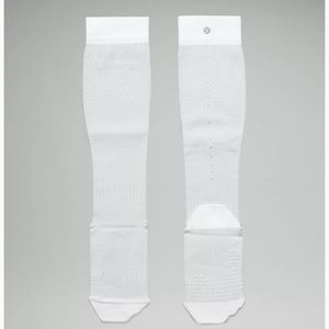 NWOT Lululemon compression socks